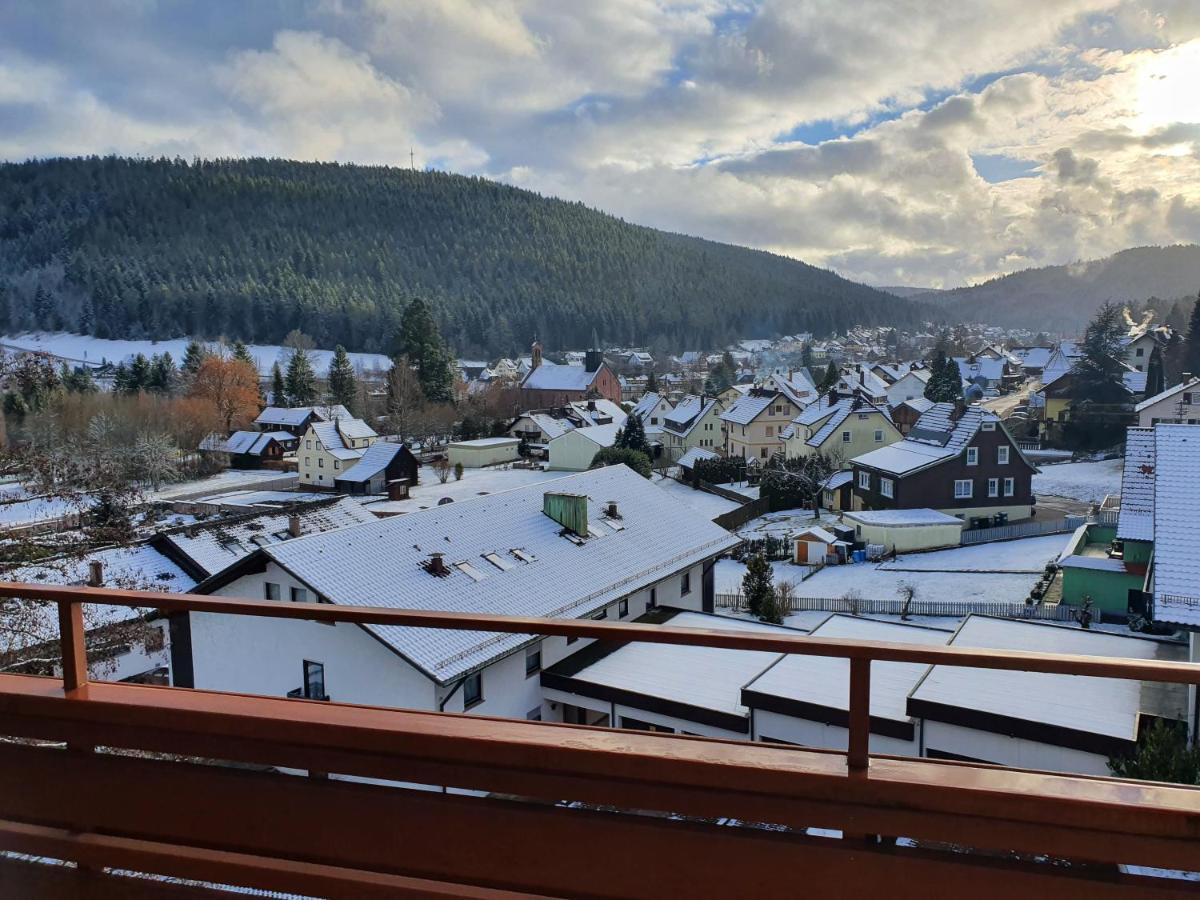 Ferienwohnung Wohlfühloase im Schwarzwald mit Panoramablick Enzklösterle Exterior foto